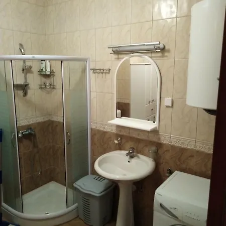 Mio شقة بودغوريتْسا